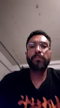 forbidden_daddy (Ask my age) - Make me cum