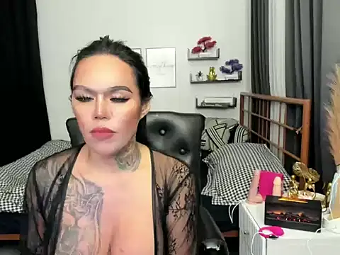 Urqueen_Angel69 webcam