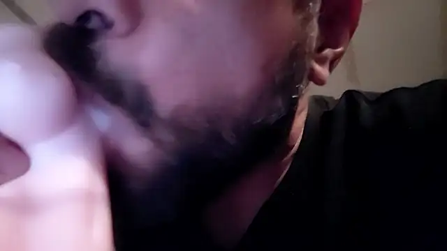 forbidden_daddy (Ask my age) - Make me cum