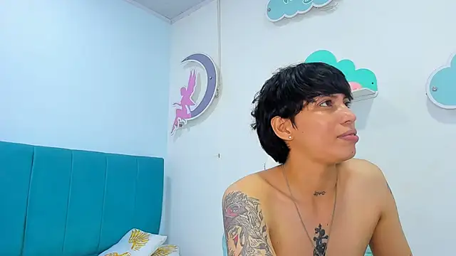 ivyheat3 - Ivyheat3's free webcam - UK Sex Cams