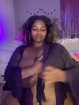 xoxoSELENAxoxo webcam