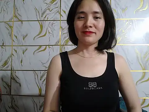 lyzizi_lovely09 - Lyzizi_lovely09's free webcam