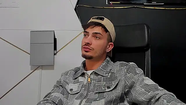 brandontate - BrandonTate's free webcam - UK Sex Cams