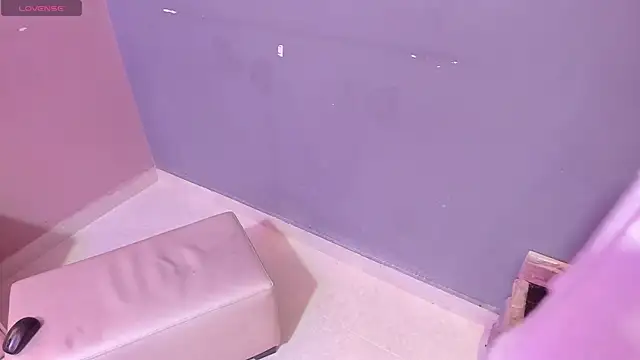 EstherValliere webcam