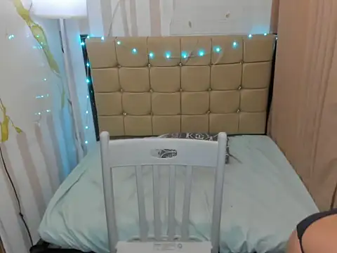 AsianHardCockTs webcam