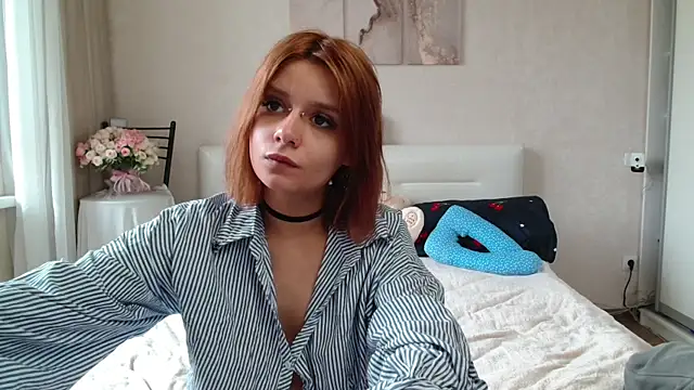 The_Slutty_Fox webcam