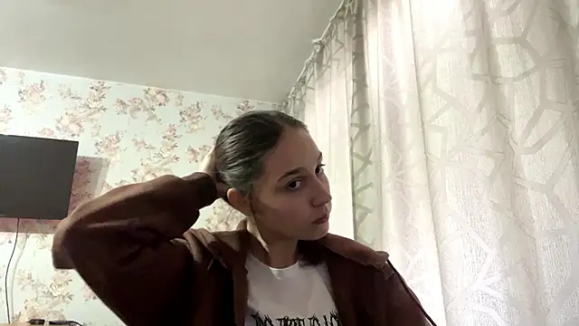 pagedlard (F teen) - air-kiss