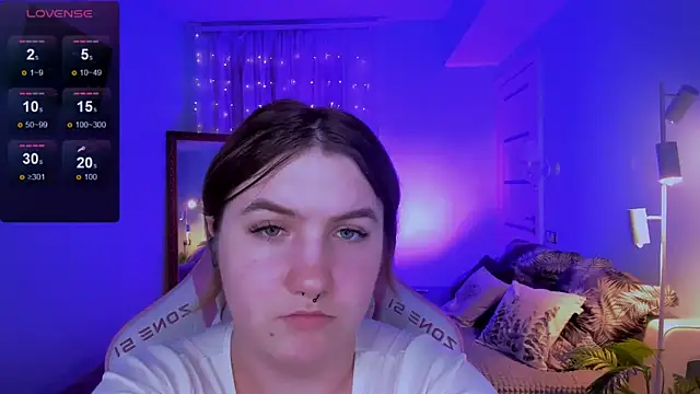 lovelyy_julia webcam