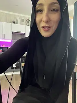 FlexibleDoll_'s room