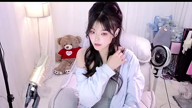 美女ChuYI-007在线直播