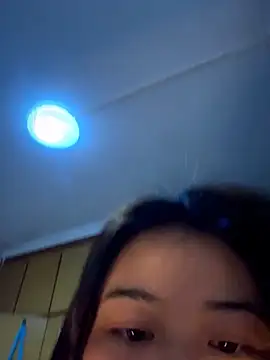 美女Toffee-00在线直播