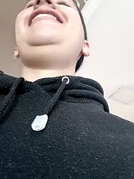 lunadamasco - LunaDamasco's free webcam - UK Sex Cams