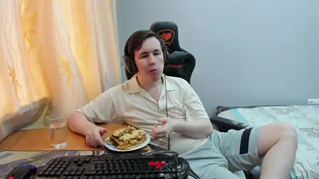 iliaskrislove webcam