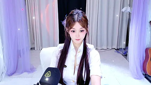 Dancer_Lucky-Nini webcam