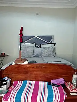 ThickianaRider webcam