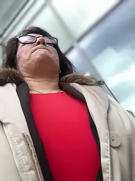 ZhenjaPoledance's live cam