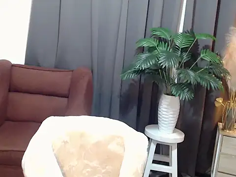 NautyBoyBrazeen_143 webcam