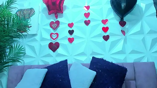 Anggie_Miller webcam