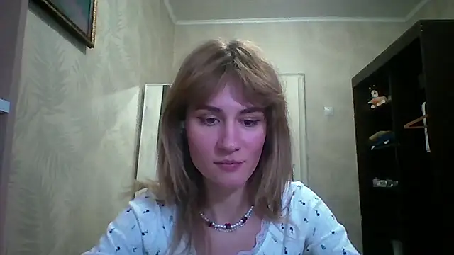 ElenoreHolguin webcam