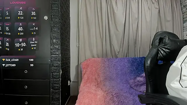 Natashamagics webcam