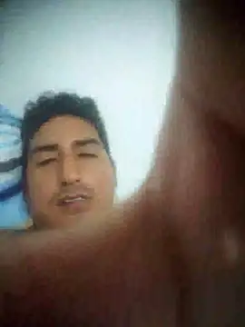 Yrresistible666 webcam