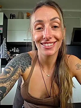 NicoleKaiser webcam