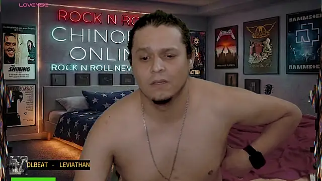 chino_roz webcam