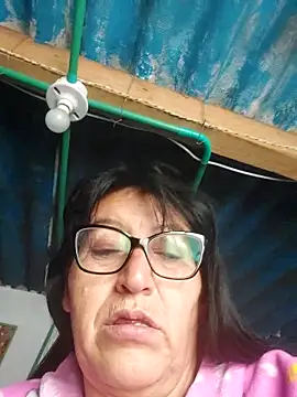 clarita_01 (F mature) - Brincando deznuda 😍😍😍