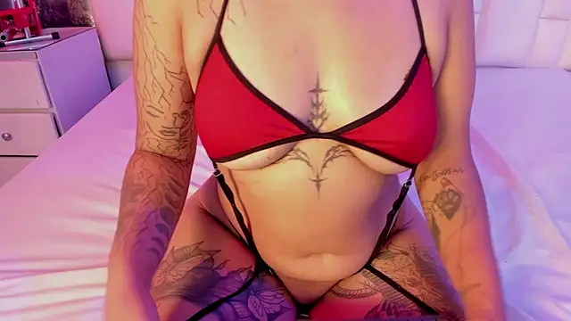 AntonellaQueenn webcam