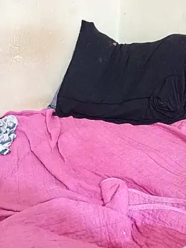 Hoot_kati_love webcam