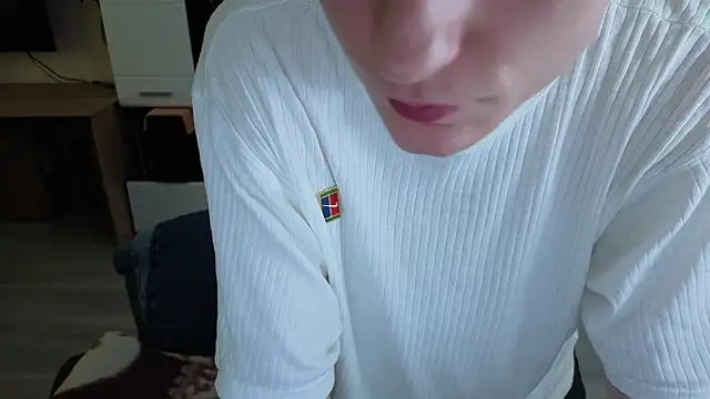 angryzan live sex cam