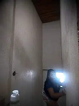 brenda_berck_ (G young) - show milk nipples