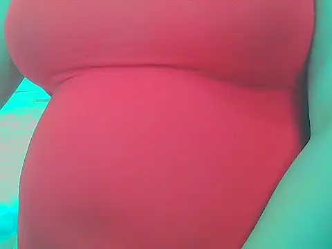 keepmepregnantt (Ask my age) - boobs