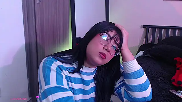 alexakimm - AlexaKimm's free webcam - UK Sex Cams