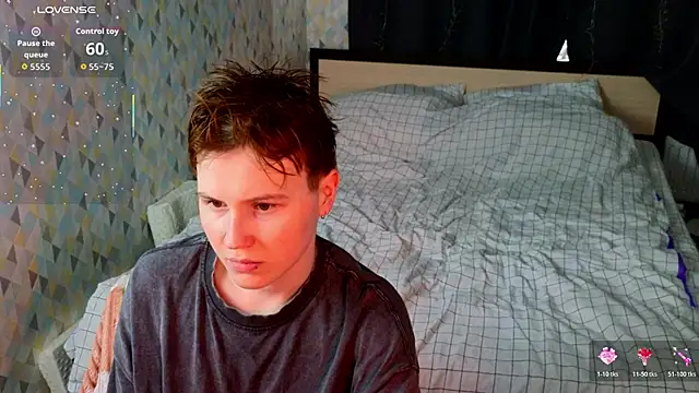 two_gerls_here webcam