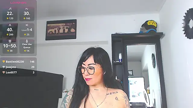 Vicky_hotmilf webcam