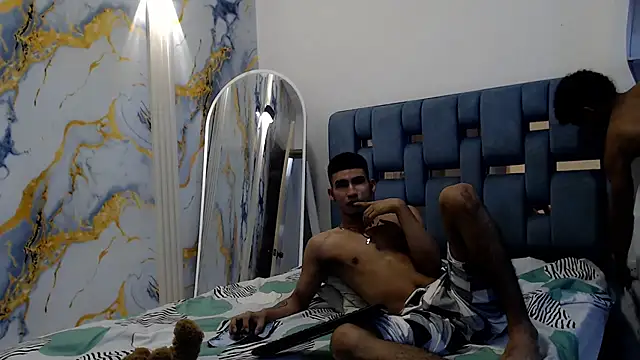 DIAMOND_BLACKS webcam