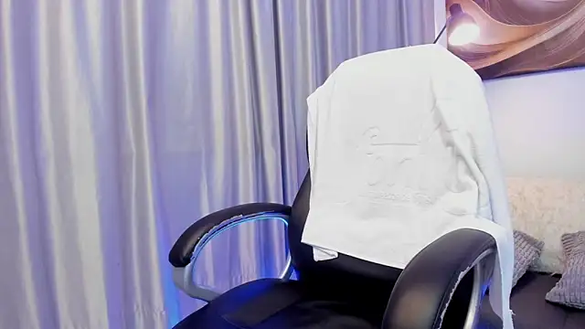 Tommas_Jhonson webcam