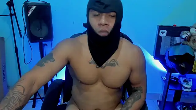 zeus_7777 webcam