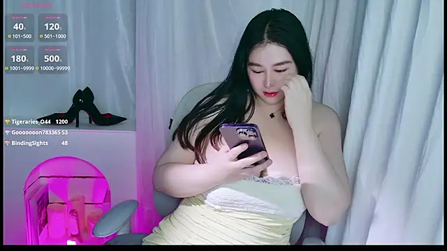 Scarlett-oracle webcam