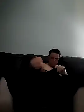 ThickaThuckDick07 webcam