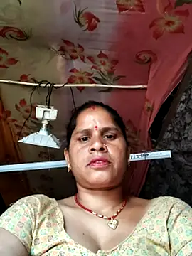 Hot_kiran4 webcam