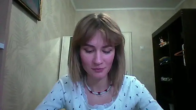 ElenoreHolguin webcam