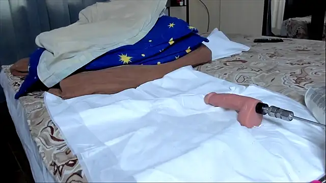 cindybbwsquirt webcam