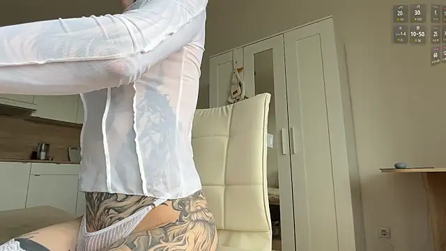 dnonilol (M young) - play with tits