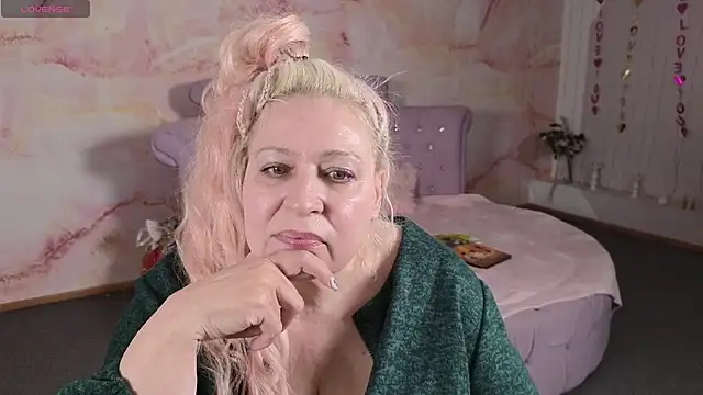 Penelope_Pinky live sex cam