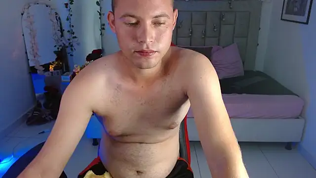 sven_fox723 webcam