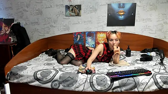 kagamitayga - KagamiTayga's free webcam - UK Sex Cams