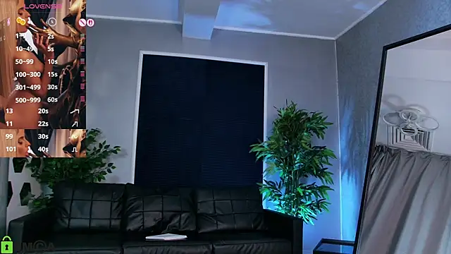 selenadaze - SelenaDaze's free webcam - UK Sex Cams