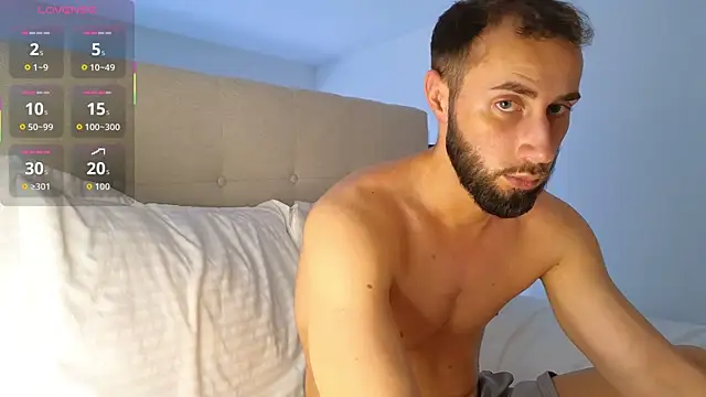 RyanStorm_ webcam